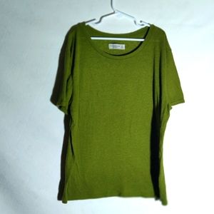 Abercrombie and Fitch essentials tshirt